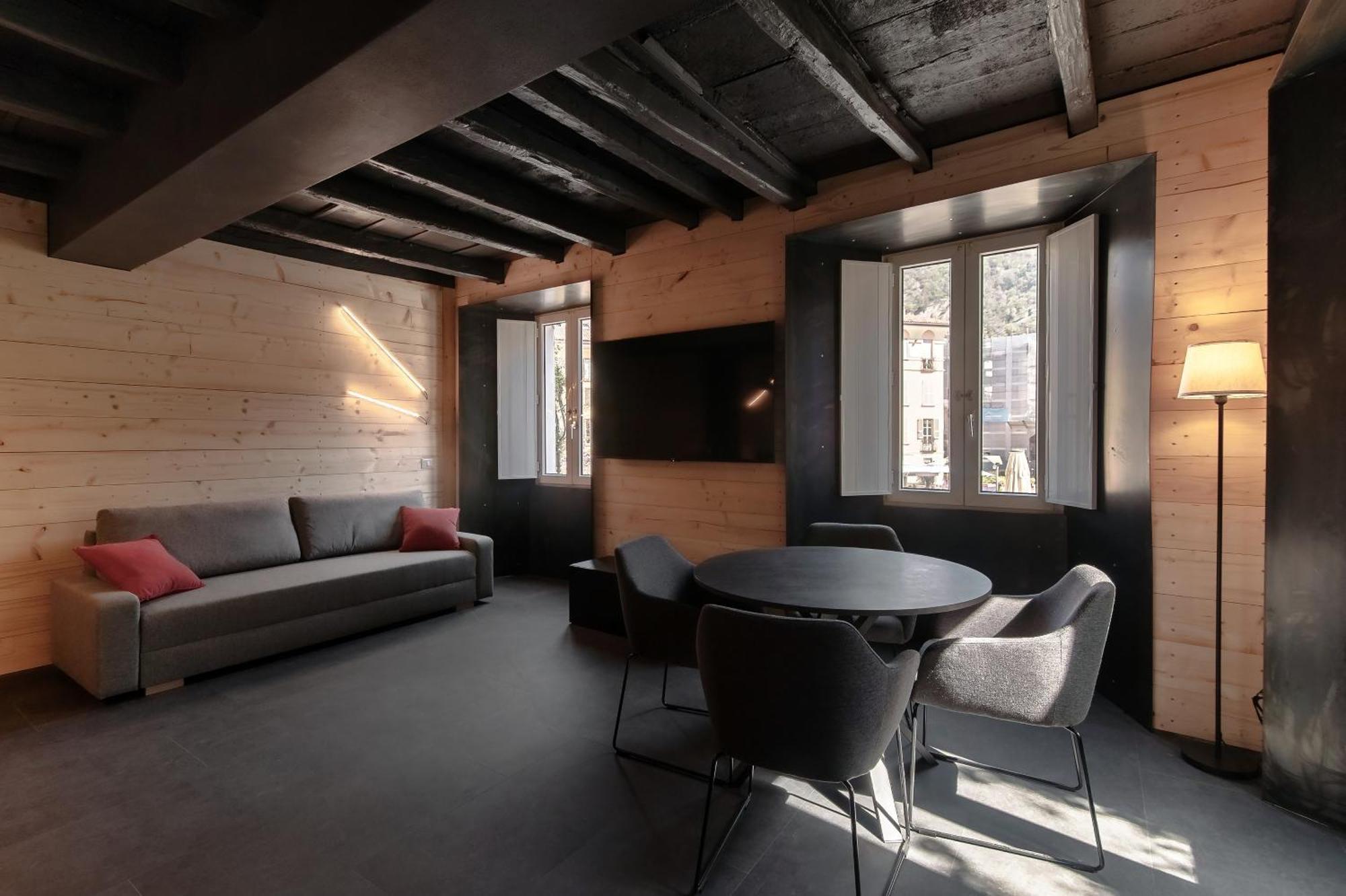 Fitzgerald Building - The House Of Travelers Apartment Комо Екстериор снимка