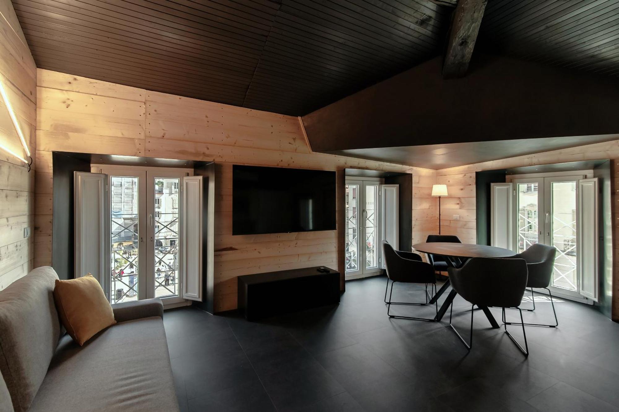 Fitzgerald Building - The House Of Travelers Apartment Комо Стая снимка