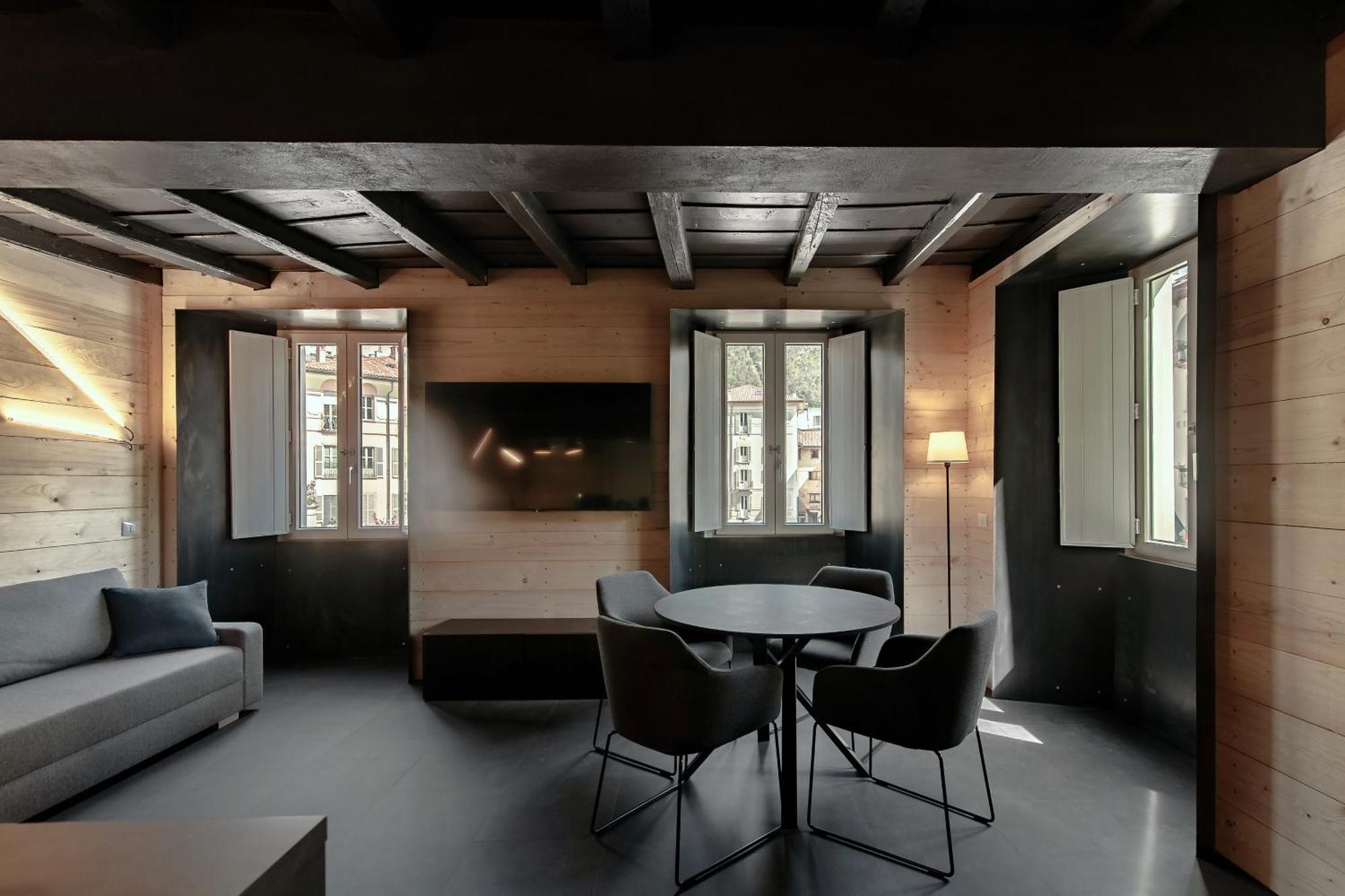 Fitzgerald Building - The House Of Travelers Apartment Комо Стая снимка