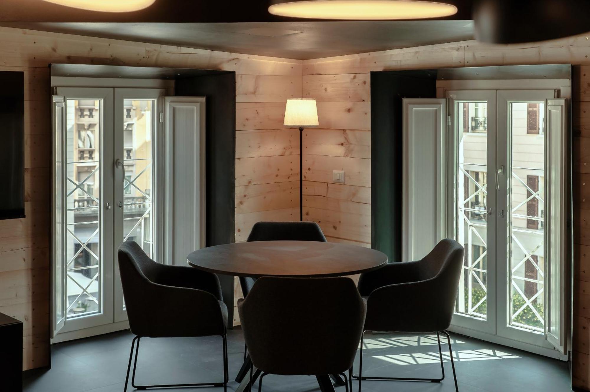 Fitzgerald Building - The House Of Travelers Apartment Комо Стая снимка
