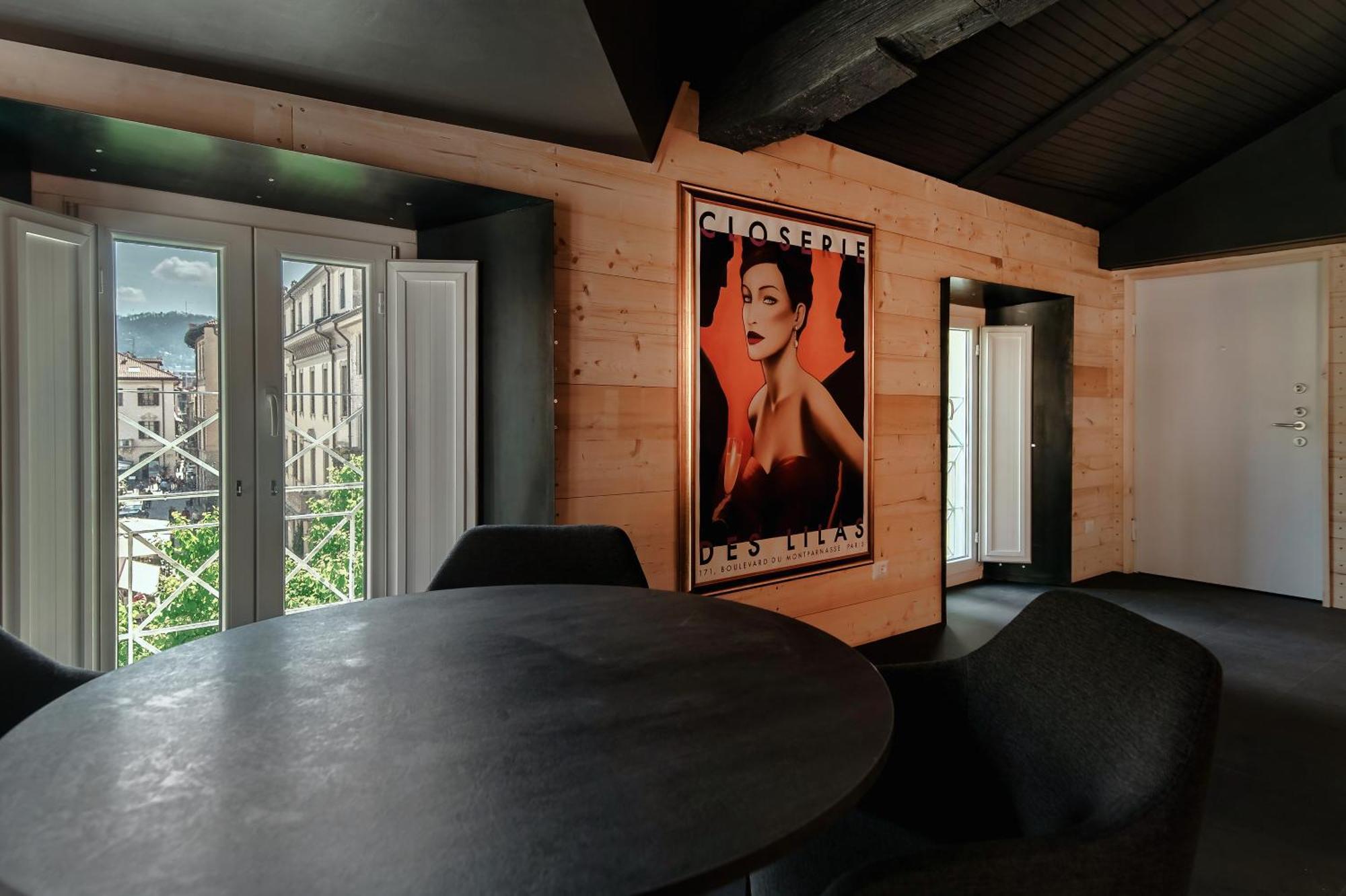 Fitzgerald Building - The House Of Travelers Apartment Комо Стая снимка
